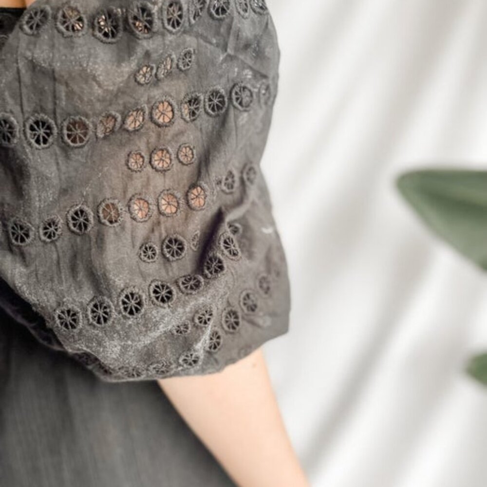 Heartloom  Black Cella Dress NWT - Picture 5 of 5